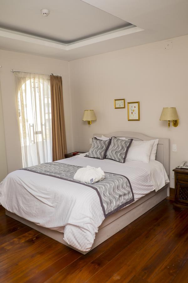 La Coupole Hotel Кито Экстерьер фото